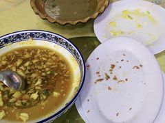 -华龙特色大骨鸡农家菜馆