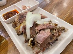 -清真·玛丽亚新疆菜主题餐厅(浙江中路店)