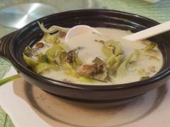 -鹏城人家海鲜酒家·23年老字号(较场尾店)