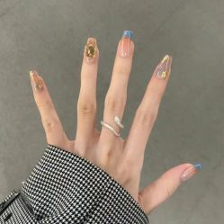 -FuFu美甲美睫