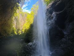 -龙水峡地缝景区