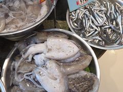 -今鲜源酒店·海鲜锅贴青岛菜(新湛路店)