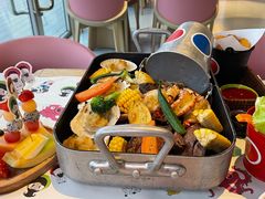 -水桶王国主题餐厅·聚会·生日派对·亲子活动·家庭套餐(亚龙湾希尔顿店)