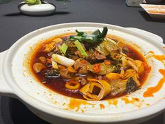 -艳阳天民俗村(公园路店)