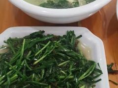 -山里人家土菜馆(茅山店)