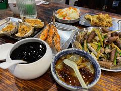 -蚝美人·生蚝海鲜烧烤(茶花园店)
