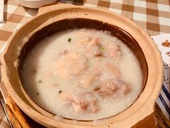 -新大咀港式茶餐厅(宝山万达店)