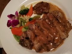 煎鸡排-宝莱纳啤酒花园餐厅PAULANER BRAUHAUS Nanjing(广州路店)