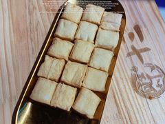 聚十三鱼豆腐-聚十三烤肉博物馆(魔都首店)
