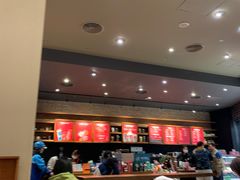 大堂-星巴克臻选(成都来福士店)