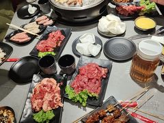 -啊美丽炭火烤肉(滑翔一店)