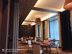 -粤尚腾香居中餐厅(首都机场希尔顿店)