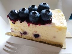 蓝莓重芝士蛋糕-圣安娜饼屋(信和广场店)