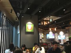 大堂-渝是乎川渝小炒(新世界百货望京店)