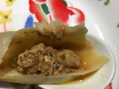 杭州蟹黄小笼包-老头儿油爆虾·知味杭州(爱琴海购物中心)