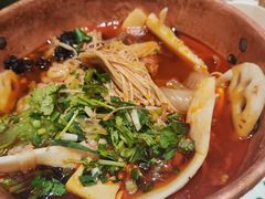 -成都你六姐·牛肉冒菜·麻辣香锅(长泰广场店)