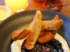 自制乳清芝士配草莓酱-Mercato莫卡多露台餐厅与酒吧(K11店)