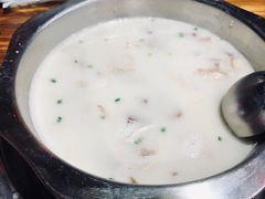 -肖仙仙羊肉汤·创于1996年(三官堂总店)