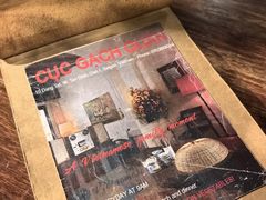 -Cuc Gach Quan Restaurant