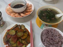 -悦芽照护月嫂+育儿嫂(杭州店)