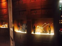 -恰餐厅及酒吧 CHAR Bar & Grill (北京丽都皇冠假日店)