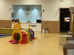 -红黄蓝早教(西海岸旗舰中心)