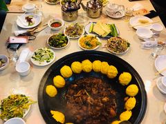 -王老六铁锅炖鱼(圣亚海洋店)