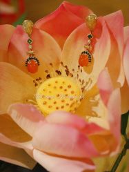 -北京七彩云南翡翠珠宝旗舰店(月坛店)