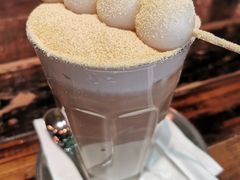 白玉豆乳冰拿铁-MIKAKU(万达广场上海宝山店)