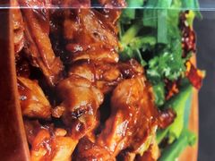 -胡须佬鸡煲四季火锅店(石厦西村直营店)