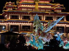 -淄博花灯齐彩城