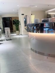 -PE SALON