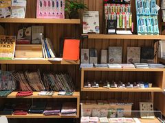 -百新书局(尚悦湾店)