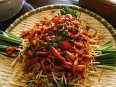 生菜队菜-王村姑老土炕莜面村(桥东店)