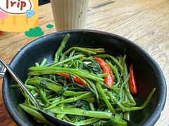 泰式炒空心菜-Kub Kao Kub Pla (Terminal21)