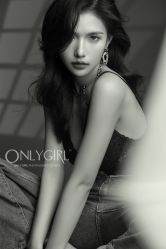 -onlygirl摄影美学馆高端定制(江滩店)