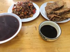 稀饭-王三姑牛肉饼