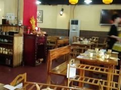 大堂-东镇老火锅(长春路首店)