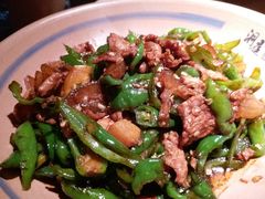 辣椒炒个肉-洞庭土菜小炒馆(易发广场店)