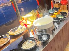自助取餐区-烟台金海岸希尔顿酒店·開自助餐厅