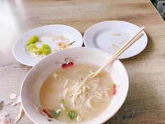 -正宗胖子抻面馆(岭东路店)