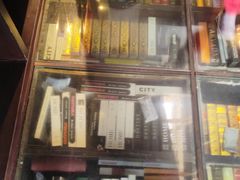 -钟书阁(松江泰晤士小镇店)