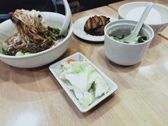 -李先生牛肉面大王(成都东站西广场店)