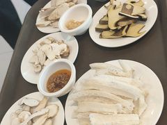 -天宜隆蘑菇宴火锅(石景山旗舰店)