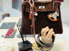 -Her Sight设计师女装集合店(静安华山路店)