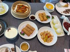 -御花园·粤菜·海鲜火锅(中山公园店)