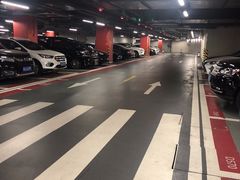 -天环广场-停车场