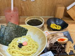-柒鉦·日式豚骨拉麵(常德路店)