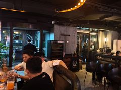 -麦凯伦烧烤·精酿超级工厂店(金桥总店)