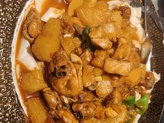 阿里疆大盘鸡-阿里疆Alijiang·丝路美食·异域风情·清真(长楹天街店)